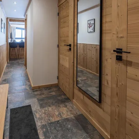 Les Vallees - Pieces 301 Apartment